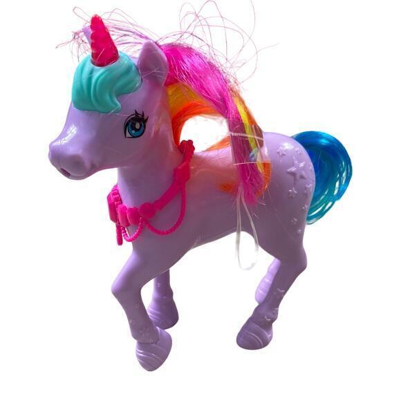Barbie Dreamtopia Rainbow Unicorn Playset Pony Toy‎ for Kids 4-7 - Picture 1 of 7